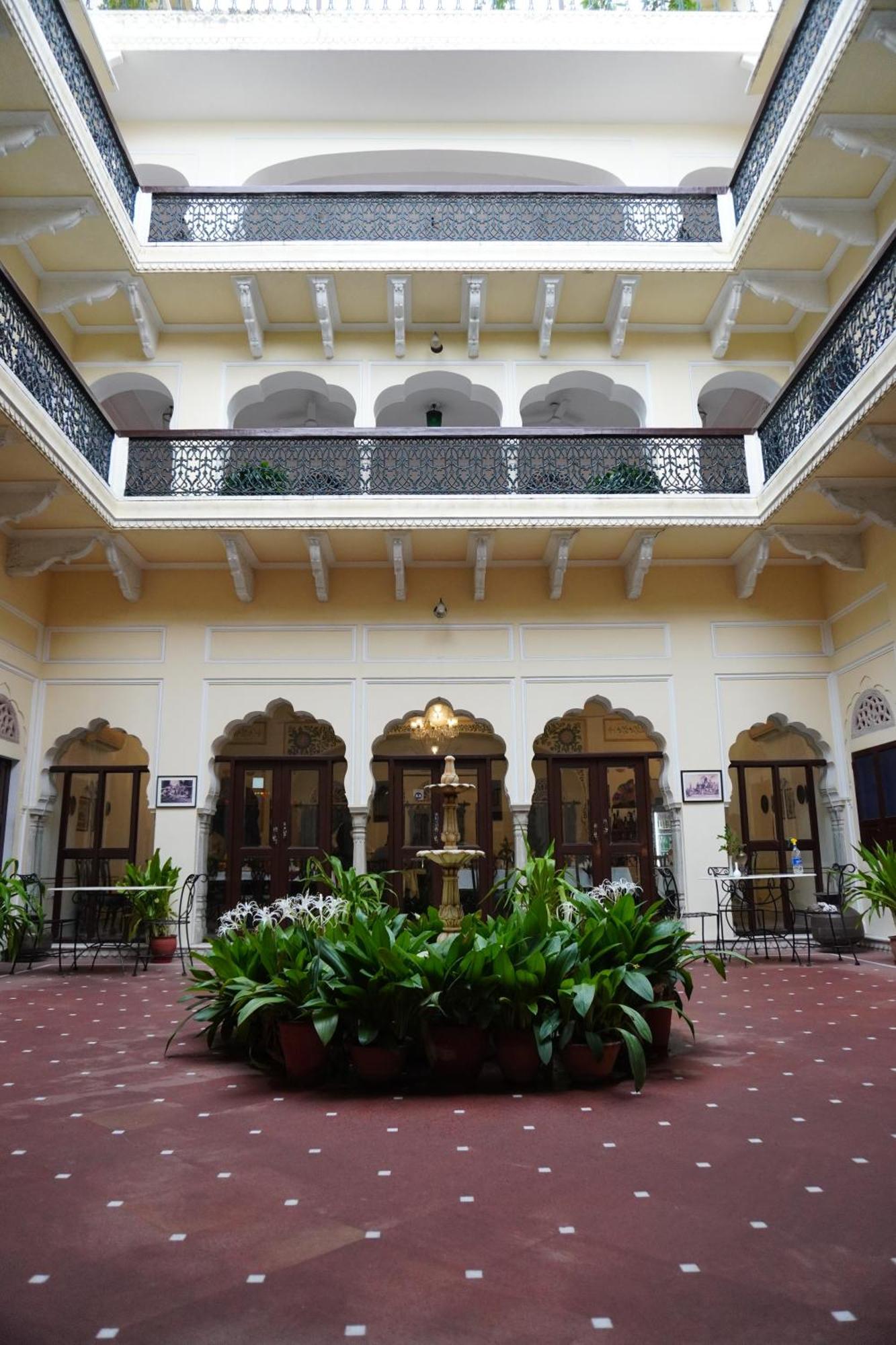Khandela Haveli - A Boutique Heritage Hotel Dźajpur Zewnętrze zdjęcie